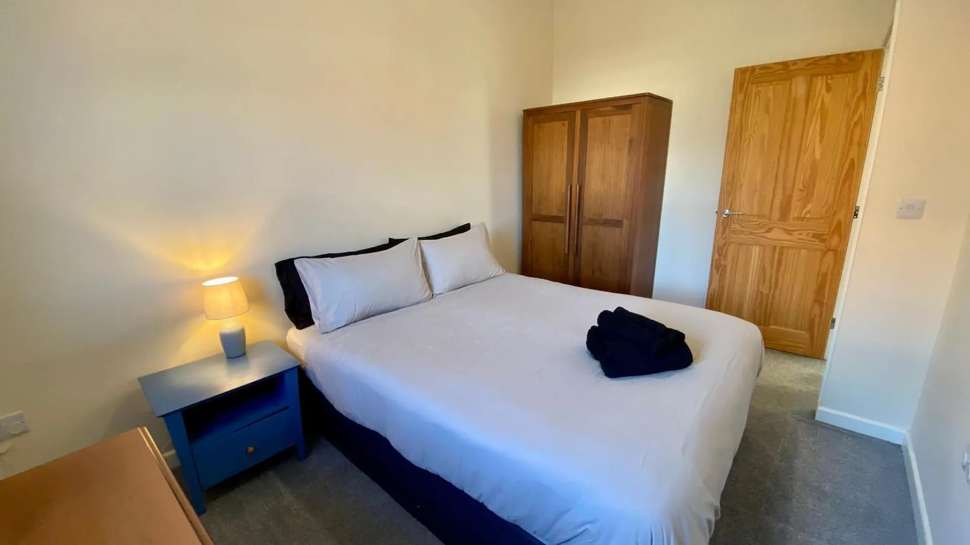 Holiday home Cosy 3 Bedroom House, Bath Road, Cheltenham